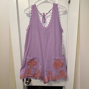NWT  Medium Lavender Scalloped J Marie Shorts Romper with Orange Accents